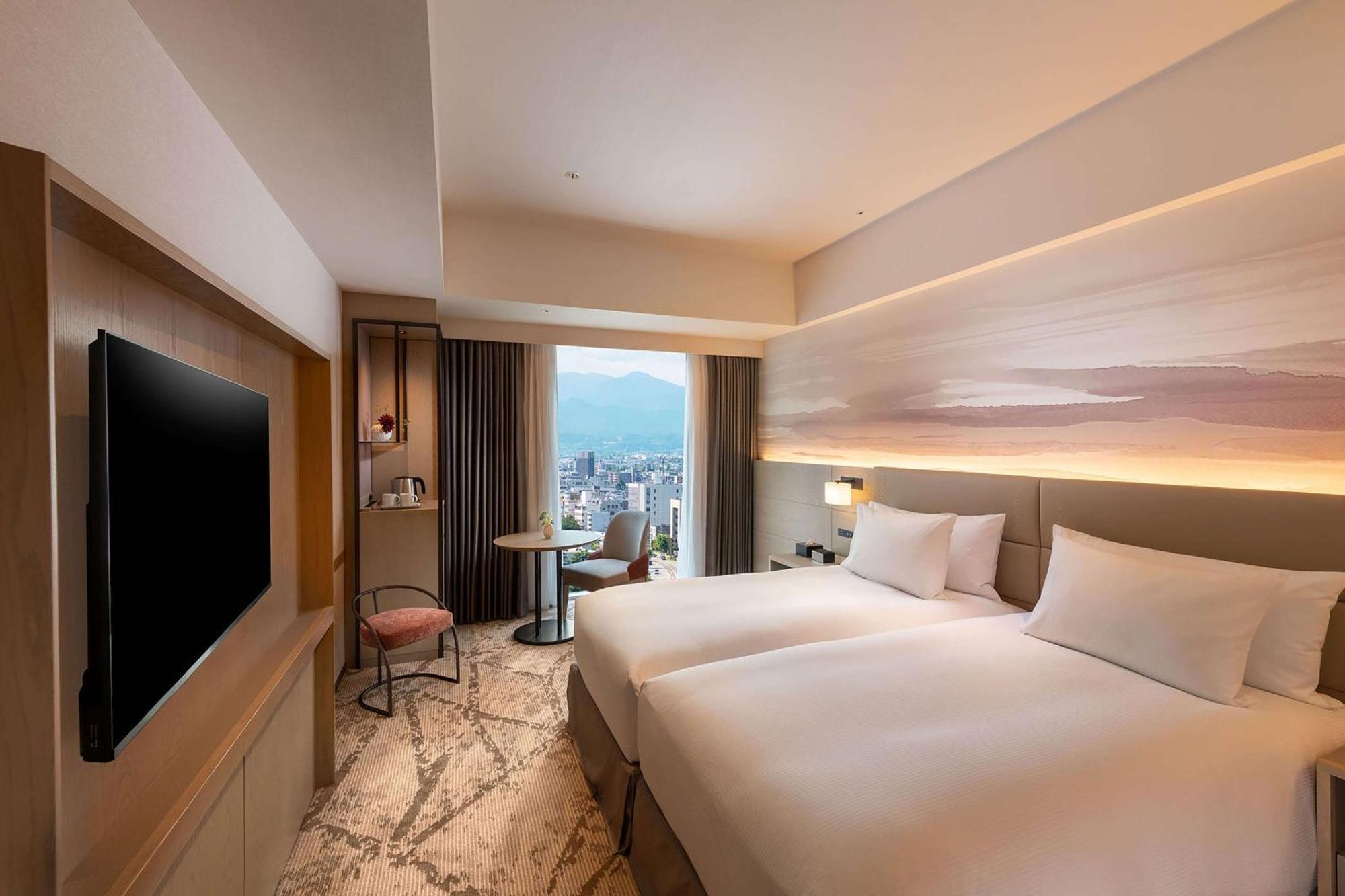 Hotel Doubletree By Hilton Toyama Station Exteriér fotografie