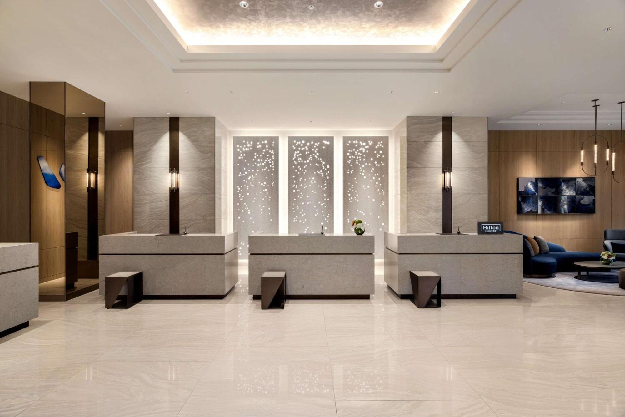 Hotel Doubletree By Hilton Toyama Station Exteriér fotografie